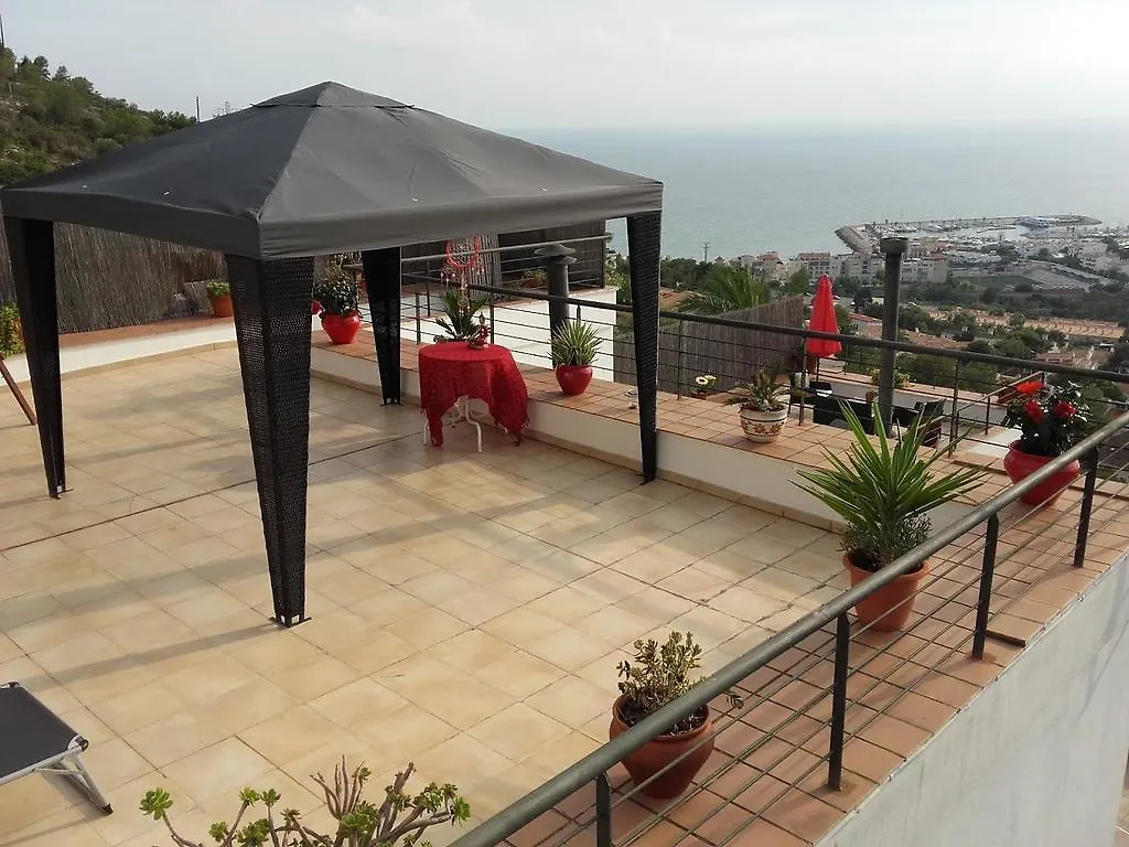 The Villa Sunlight Sitges Bed & Breakfast